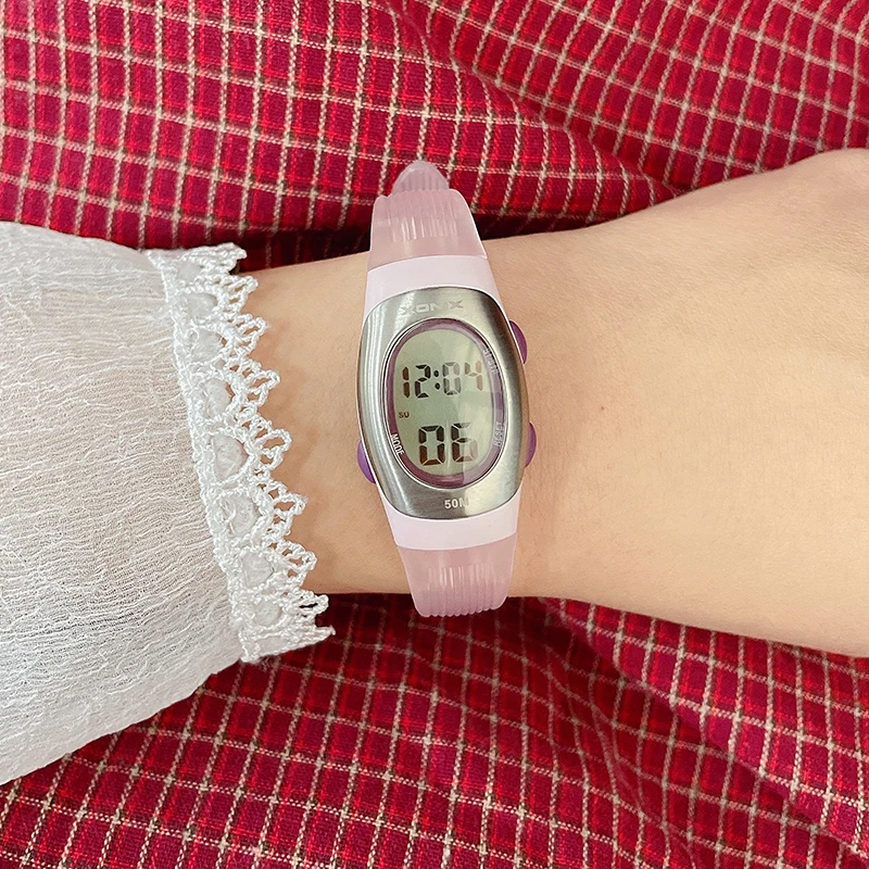 Golden New Fashion Women Student Sports Watches Waterproof 50M Ladies Jelly Digital Alarm Swim Dive Hand Montre Femme Ap