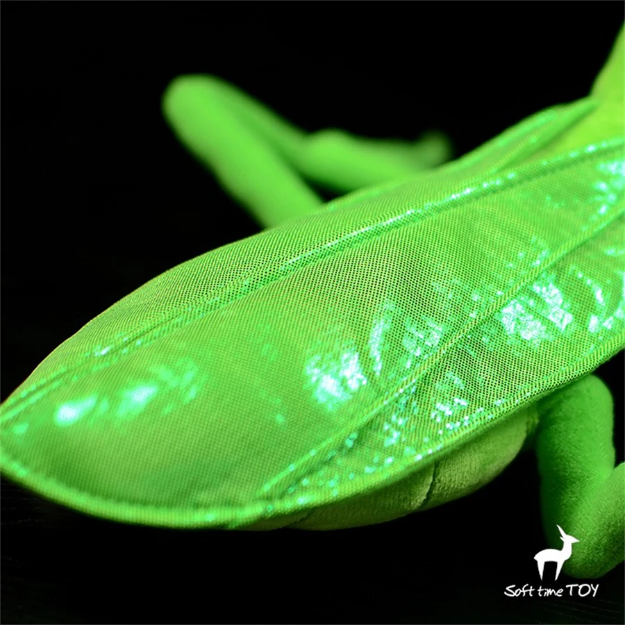 Green Mantis High Fidelity Chinese Praying Mantis Plushie Chinese Mantis Plush Toy Lifelike Stuffed Animal Doll Toy Gift