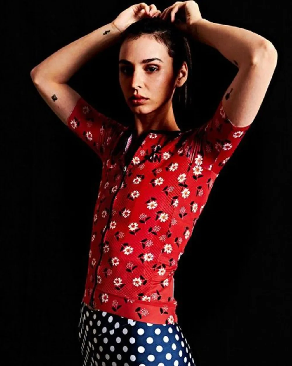 thumbnail image 1 of Maillot de carrera Aero de Love The Pain para mujer, de manga corta, de malla y tejido transpirable, camiseta de equipo, ropa de ciclismo de verano, kit de ciclismo de montaña, 1 of 5