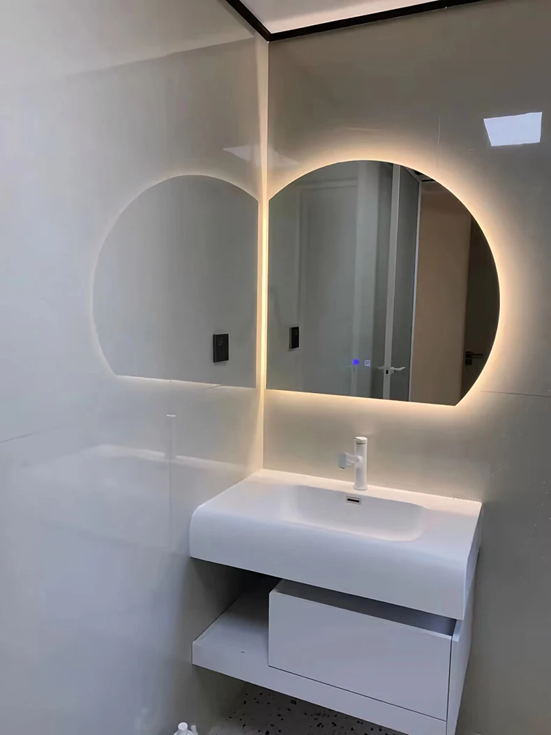 Description Picture 5 of itemModern Semicircular Mirror for Bathroom Large Size Touch Screen LED Light Bath Mirrors Simple Creative Glass Mirrors for Hotel