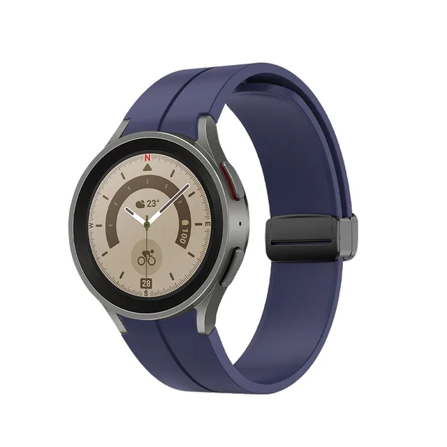 Magnetic Clasp Silicone Band Strap with Classic Design