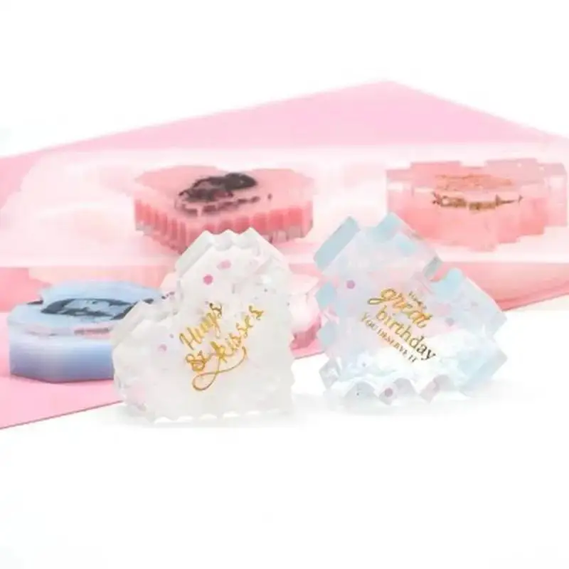 Creative DIY Handmade Jewelry Tools Pendant Silicone Molds Resin Crystal UV Epoxy Resin Mold Pixel Love Heart Shape High Mirror