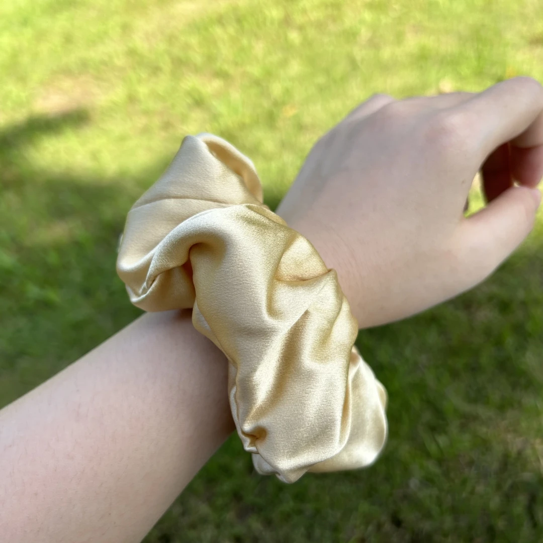 

100% 30 Momme Mulberry Silk Scrunchies Real Silk Hair Ties Silk Scrunchies Hair Bands