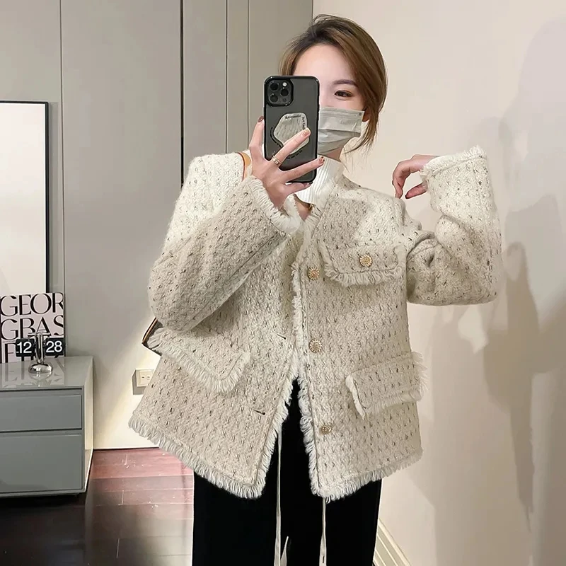 

White Fragrant Coat Women's French Celebrity Temperament 2023 New Spring Autumn Luxury Tweed Short Jacket