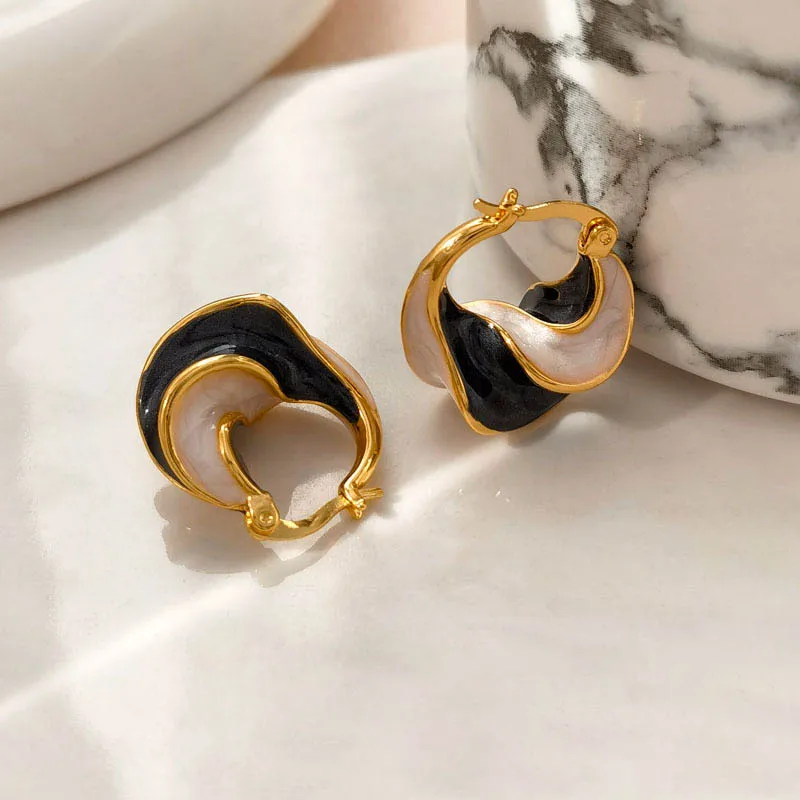 New Trendy Enamel Color Metal Texture Small Hoop Earrings for