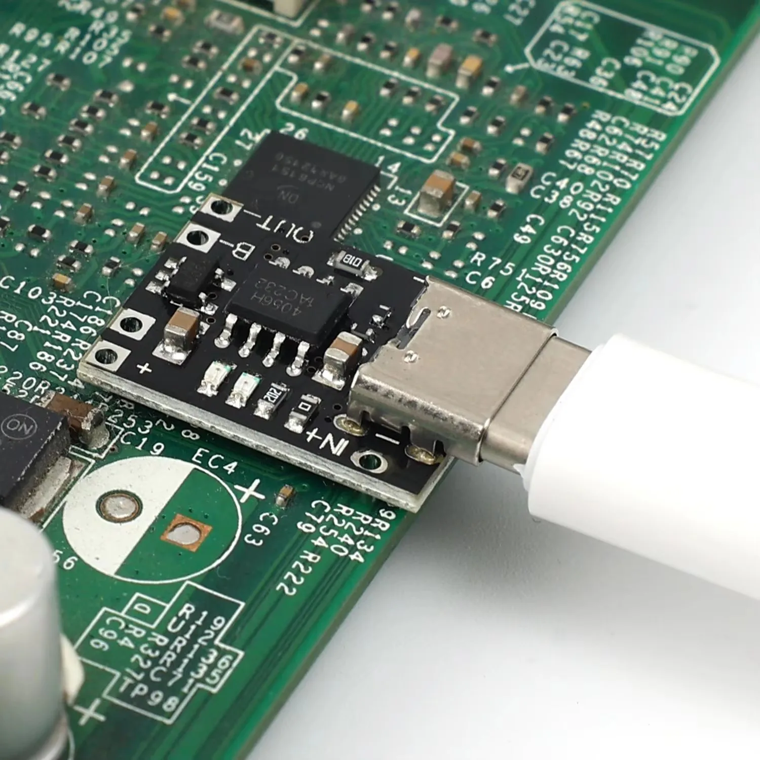 범용 3.7V 리튬 배터리 충전 보드(보호 기능 포함) Type-C USB C 리튬 이온 배터리 충전 보드 과충전 방지 모듈