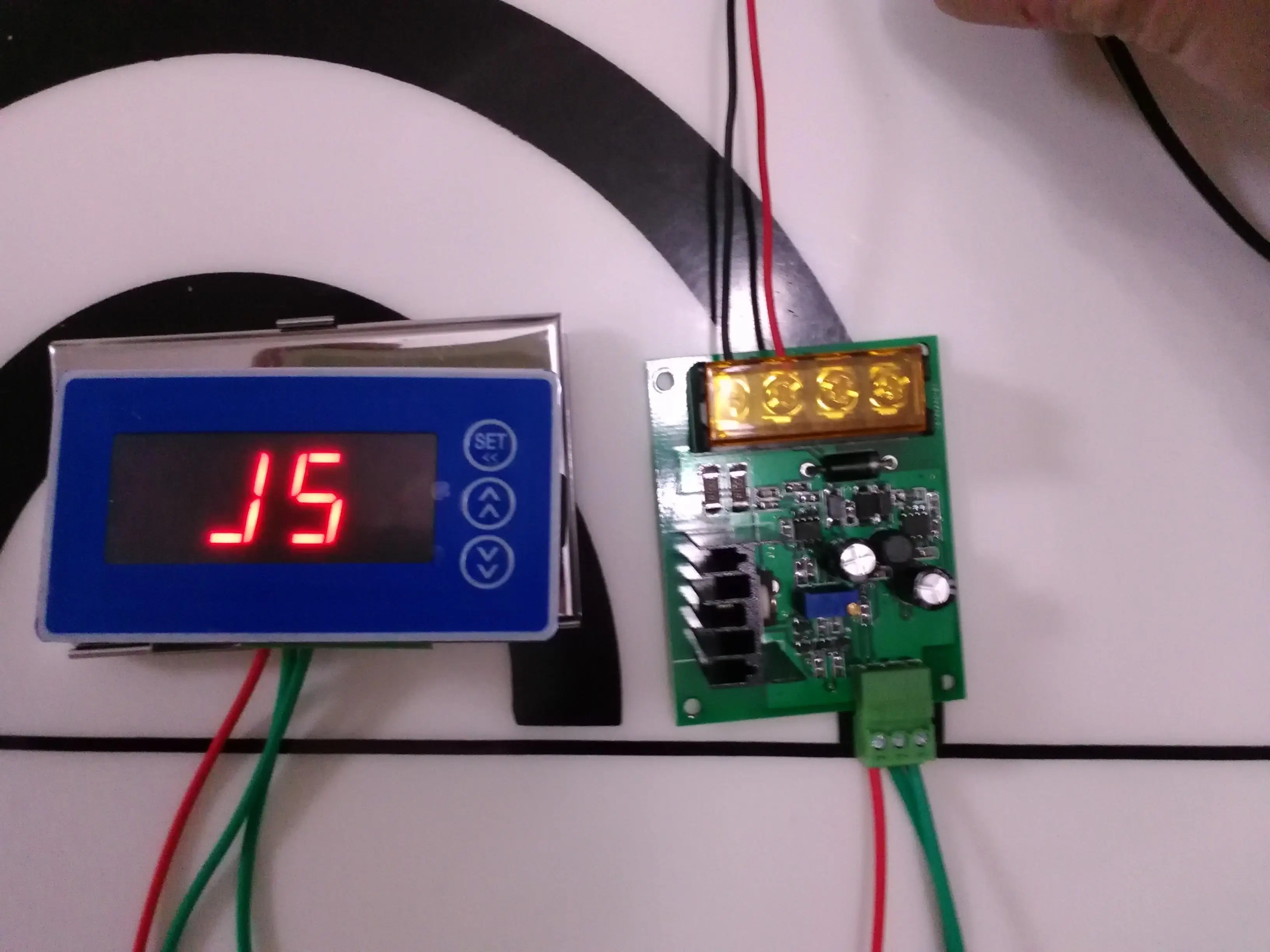

Тахометр связи RS485 с поддержкой протокола Modbus-RTU спидометр