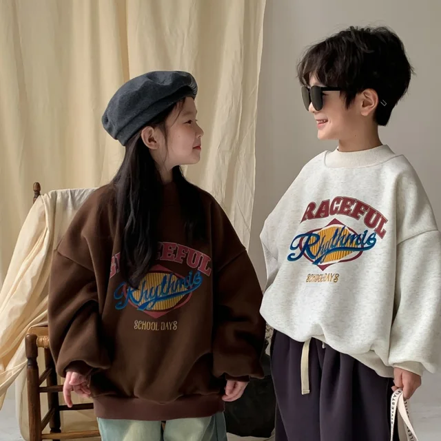2025 enfants vêtements automne hiver bébé garçons filles polaire sweat nouveaux enfants lettre imprimer haut col en o enfants chaud pull 1