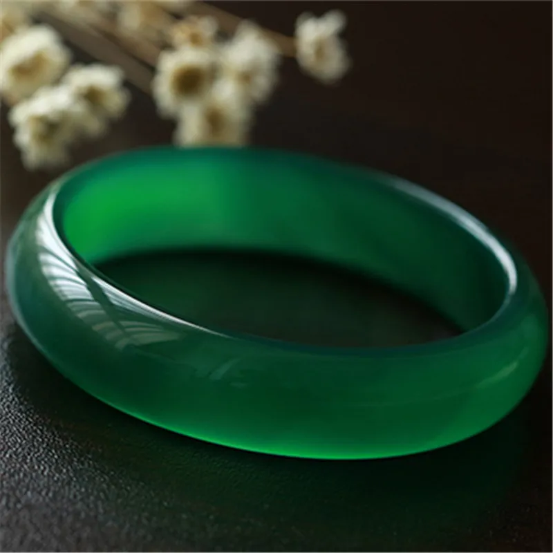 

Wholesale Yang Green Apple Green Jade Agate Jade Bracelet a Goods Emperor Green Chalcedony Bracelet for Children