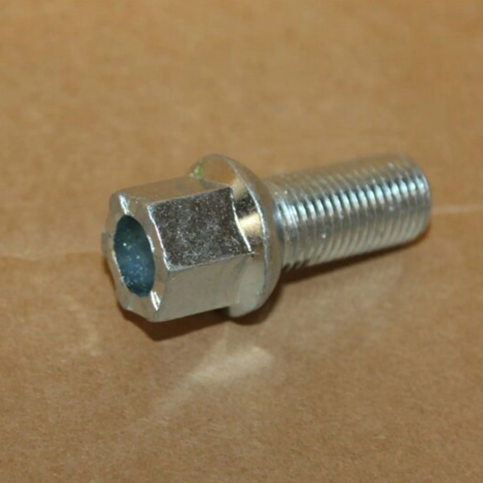 5PCS M14-1.5 Wheel Lug Stud Bolts for VW Golf Jetta Passat Beetle Audi A4 A6