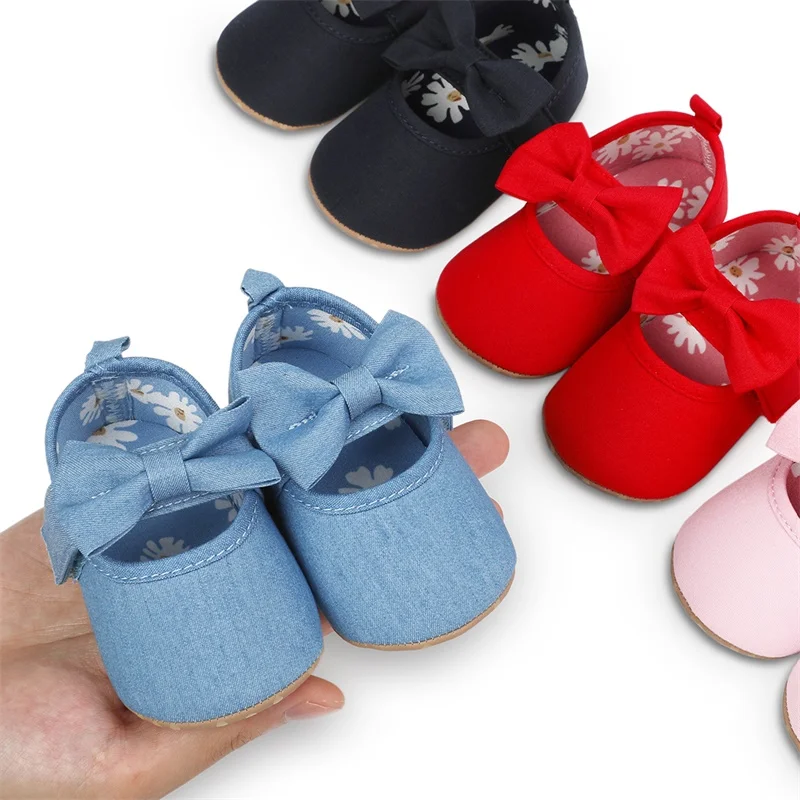 

0-18M Infant Baby Girls Princess Shoes Cute First Walkers Bowknot Flats Non-Slip Wedding Dress Slippers Adorable Baby Booties