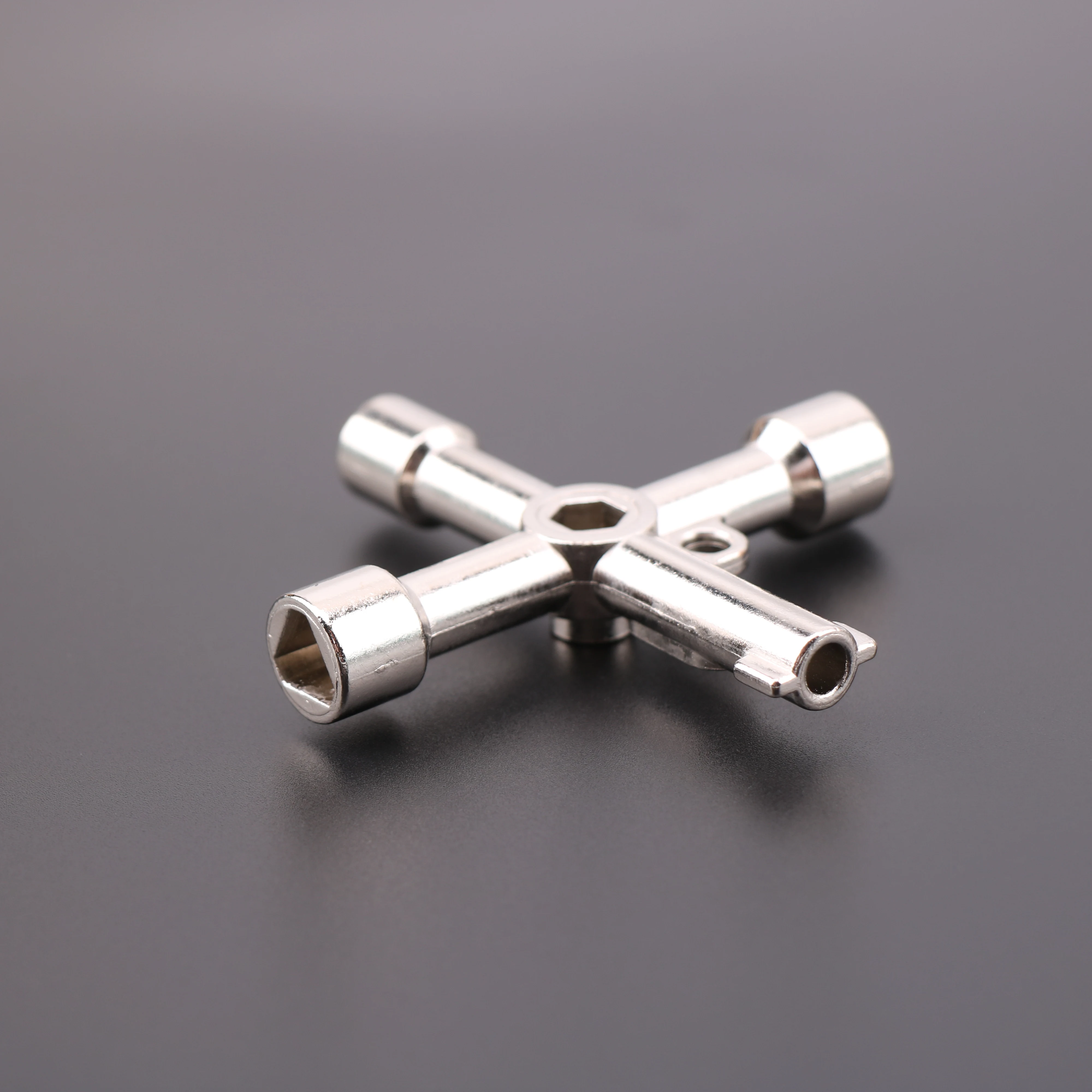 1PCS Elevator triangle key Triangle lock key Quadrangle lock wrench Alloy material Multifunctional Not a master