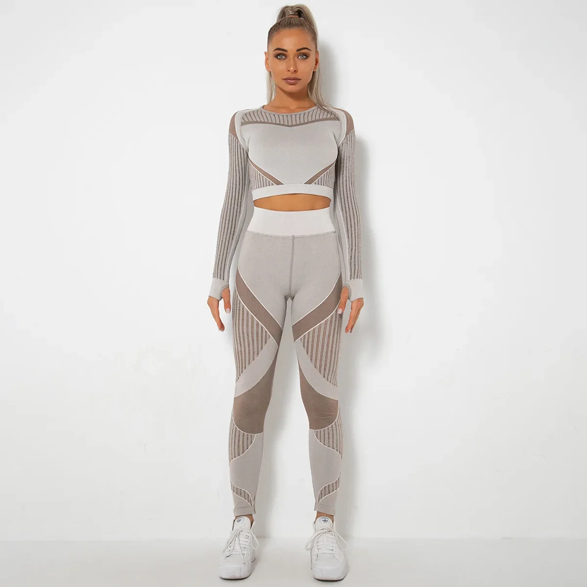 

Seamless Cutout Sweat Absorption Yoga Long Sleeve Clothing Sports Fitness Running Yoga Women Suit