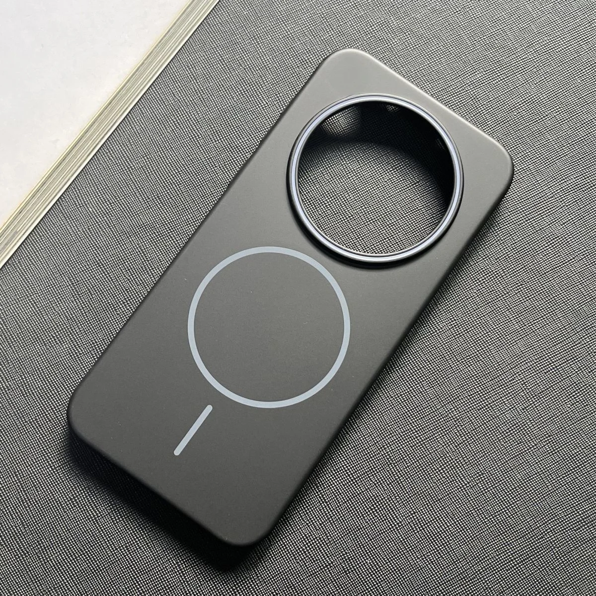 Sleek Magnetic Wireless Charging Protective Back Cover Case - Hard PC Slim Shell
