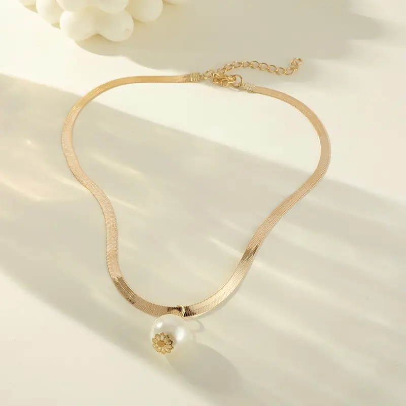 S9d1dbc45a2554293807697797dc152fcc 2PCS Gold-color Necklace Hip Hop Style Baroque Faux Pearls Head Square Pendant Jewelry Mallzona