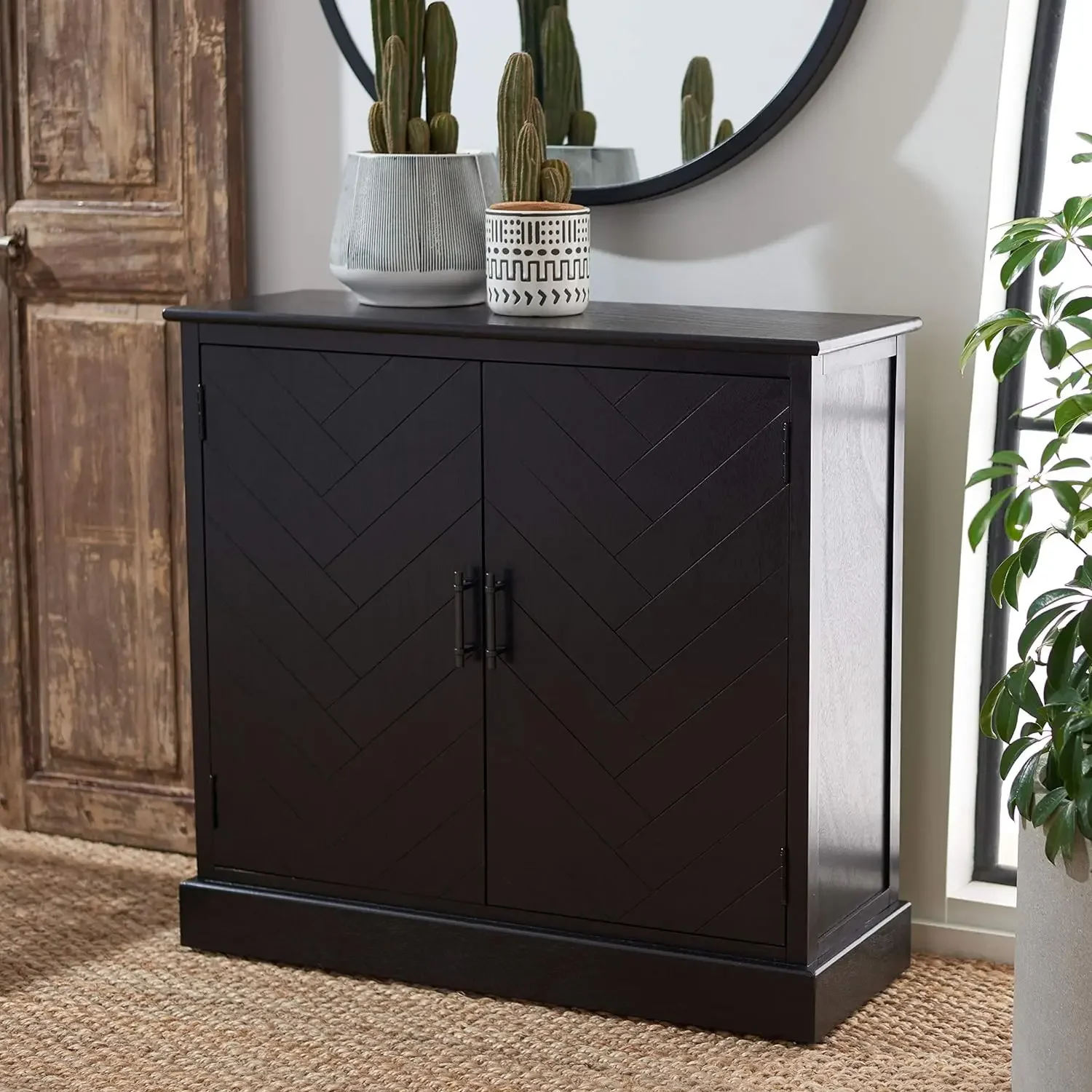 

Safavieh Home Collection Peyton Black 2-Door 2-Shelf Storage Buffet Sideboard Table (Fully Assembled)