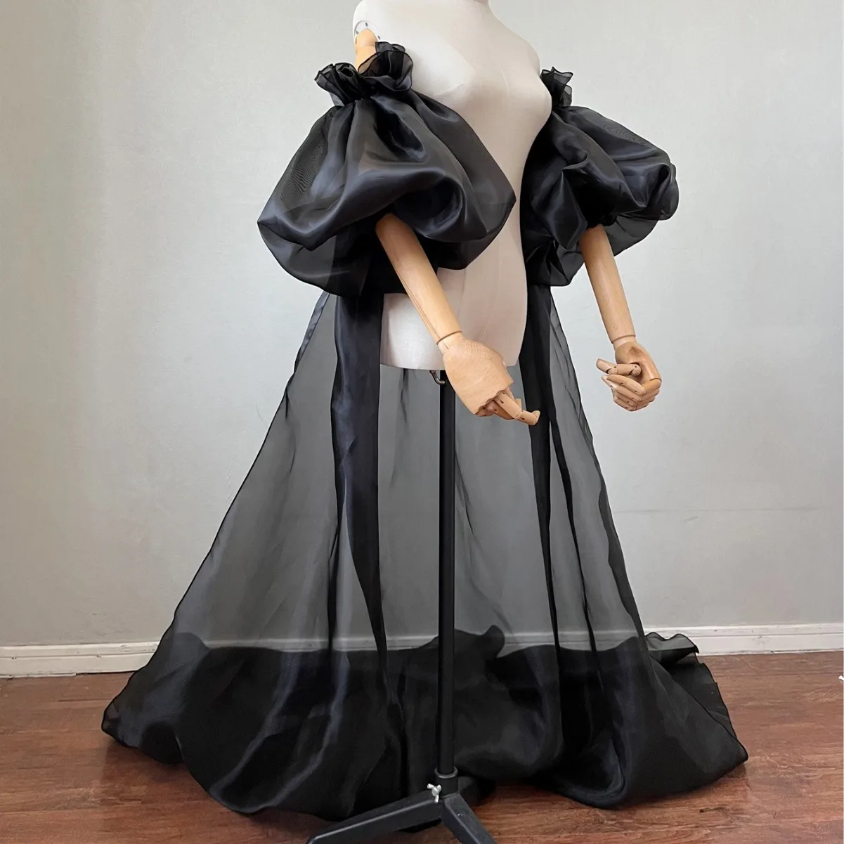 chinese dress ladies Hollow Out Off-Shoulder Maxi Dress with A Shawl - Apricot main image 0