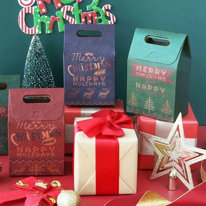New 10Pcs/lot Christmas Gift Box Craft Paper Box Christmas Candy Gift Box Packaging Boxes Christmas Stockings Gift Holders