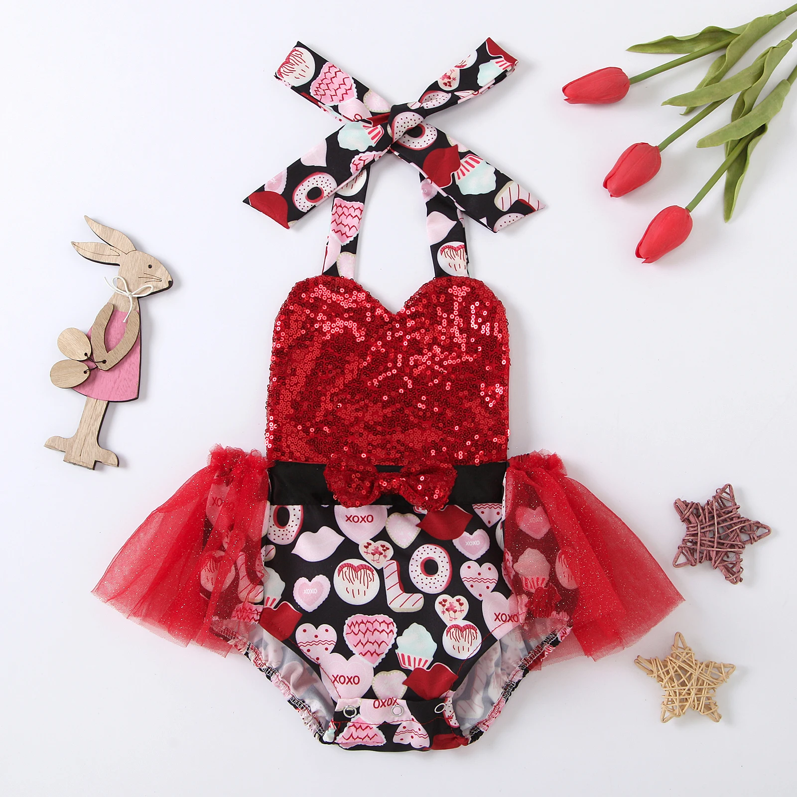 

Baby Girls Valentine’s Day Outfits Love Heart Print Ruffle Tulle Halter Romper with Headband Set