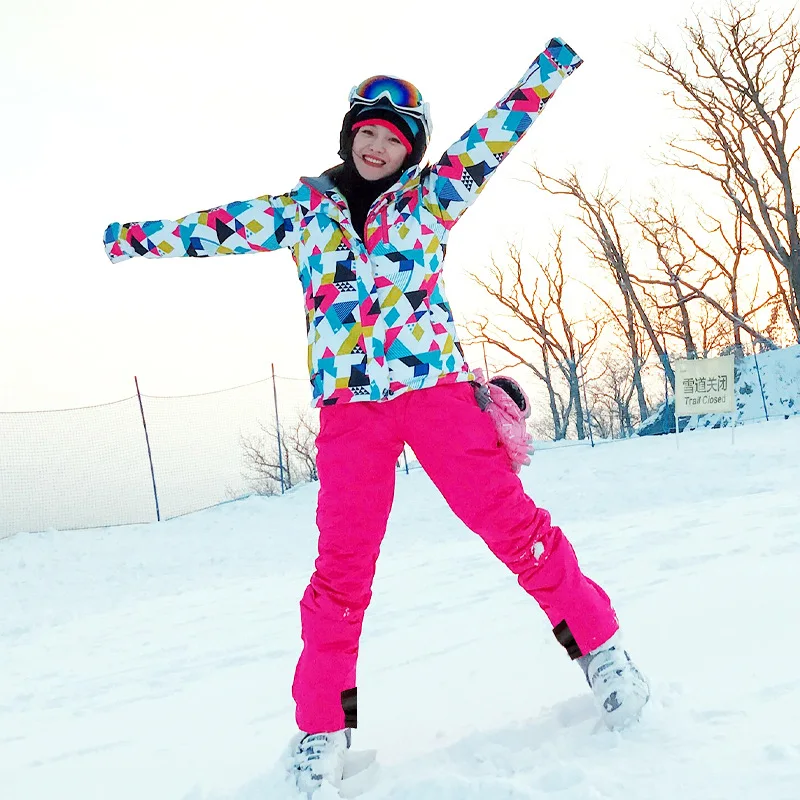 

Snow Warm Waterproof Windproof Outdoor Trekking Skiing And Snowboarding Suits Winter Female High Quality Ski Jacket And Pants