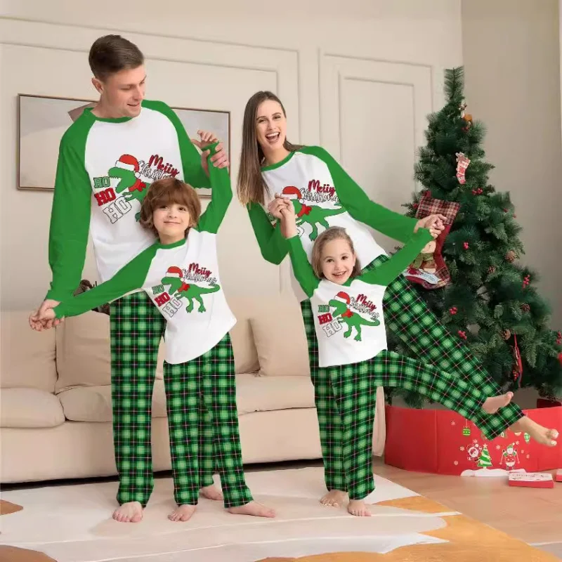 thumbnail image 1 of Pijamas a juego para padres e hijos con estampado de dinosaurios de Feliz Navidad, conjunto familiar con top y pantalones, 2 piezas, ropa de dormir informal navideña, pijamas, 1 of 5