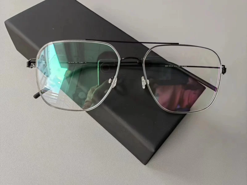 Bobble Eyeglasses view 10