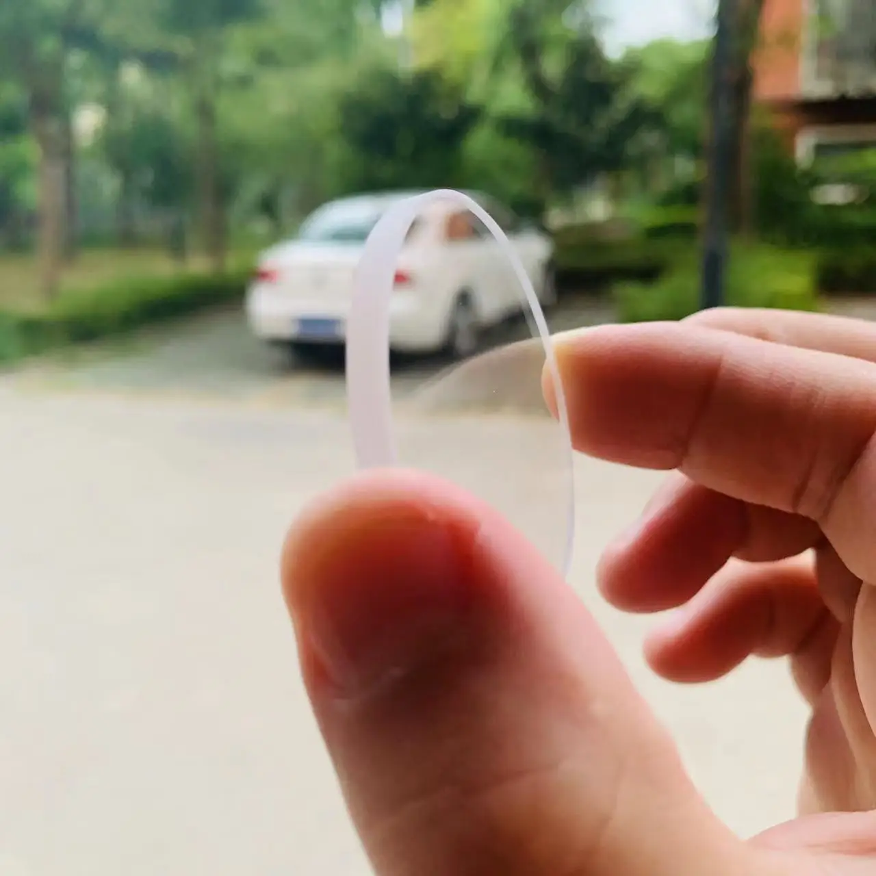 a espessura de 4mm cancelam o vidro