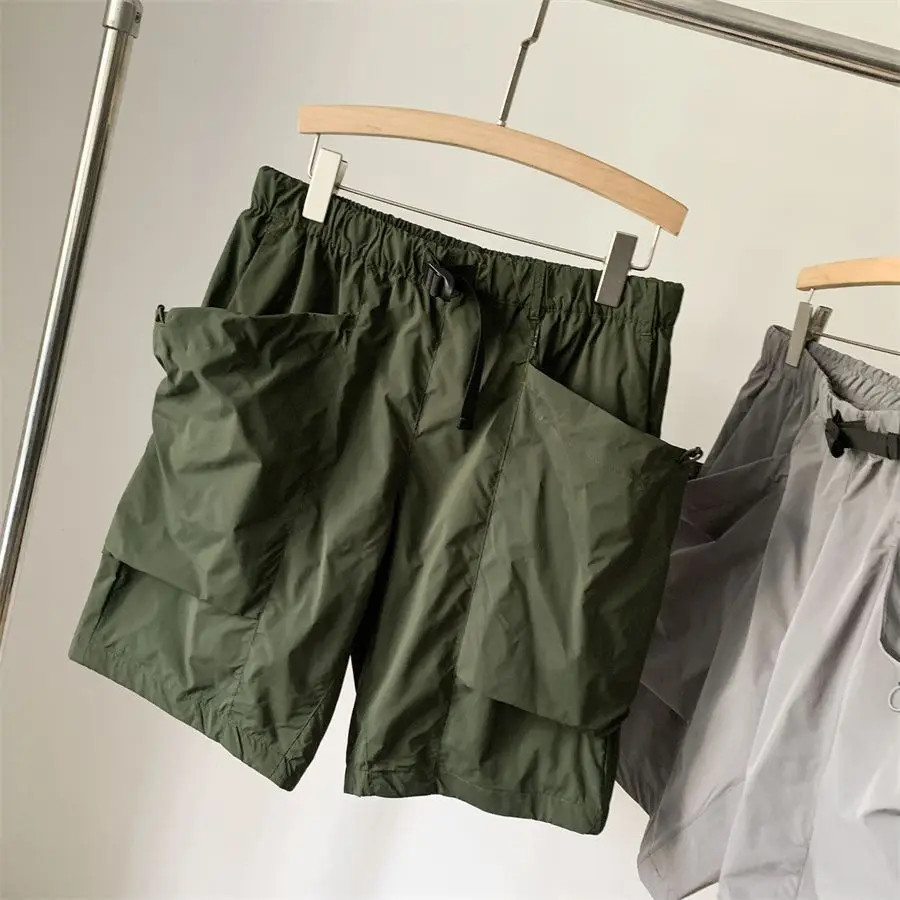 골드윈 26SS 루즈핏 아웃도어 카고 반바지 남녀공용 방수 립스탑 경량 멀티 포켓 5인치 하이킹 반바지
