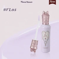 Flower Knows Crème légère anti-cernes d'été avec acide hyaluronique, surligneur liquide pour cernes et rougeurs 0,21 fl.oz 6