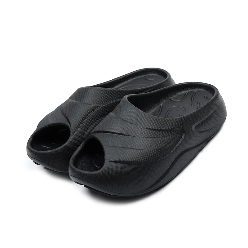Lightweight Slippers for Women and Men 1