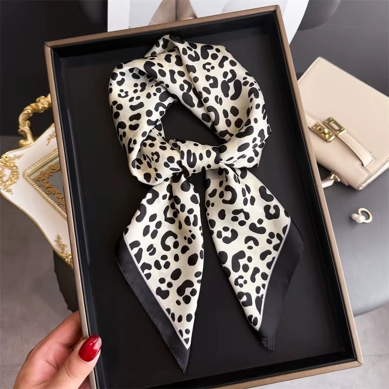 70 cm Platz Luxus Leopard Print Weiche Satin Schal Damen Stirnband Kleine Haar Schals Band Weibliche Taschentuch Bandana Foulard – Detail 15