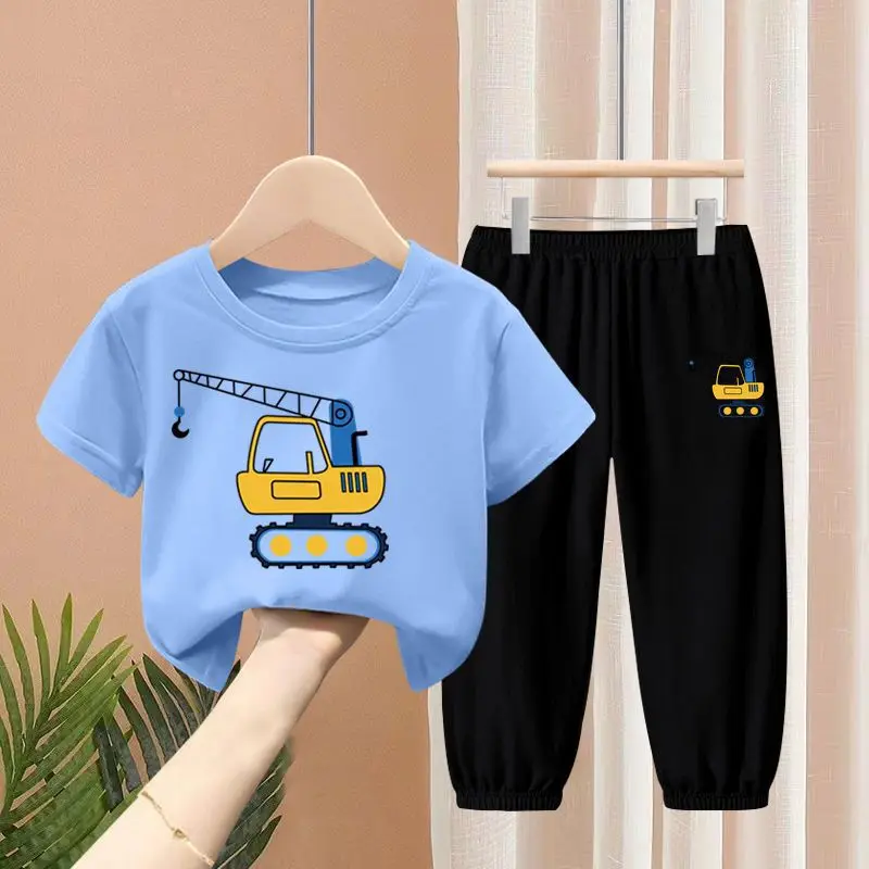 

Short-sleeved Suit 2023 New Internet Celebrity Children's Clothing, Two-piece Set for Older Children, Boys' Clothes Are Handsome