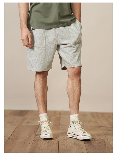 Oversize joggers for summer