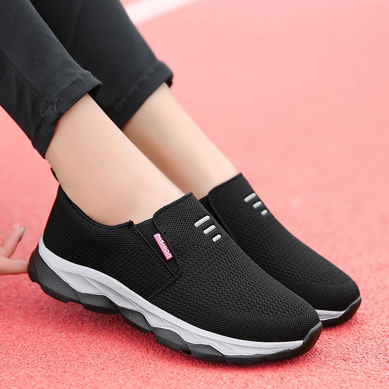 Four Season thick fashion walking shoes women's ultra-lightweight outdoor non-slip for elderly mothers Womens Sneakers