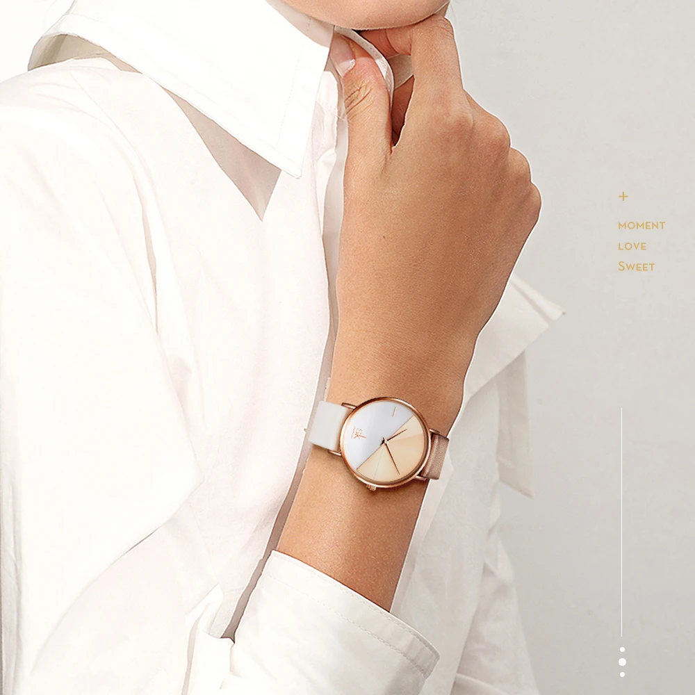 Elegant Women's Luxury Leather Quartz Watch – Fashionable Timepiece