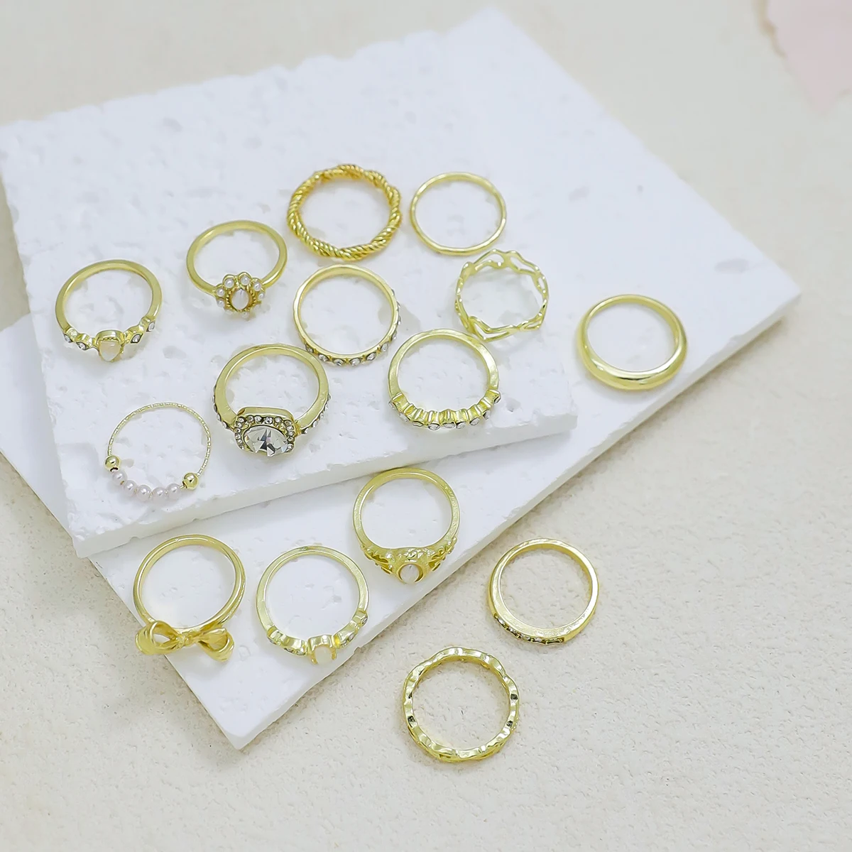 15pcs/Set Fashion Gold Rings With Bow, Flower, Leaf And Faux Pearl Designs, Suitable For Women's Daily Wear Jewelry Accessories 3