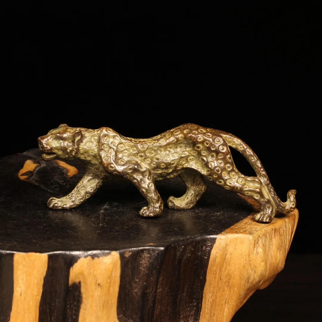 

Leopard Statue Simulation Leopard Animal Decoration Sculpture Metal Indoor Figurine Bronze Crafts Home Office Desktop Decoration