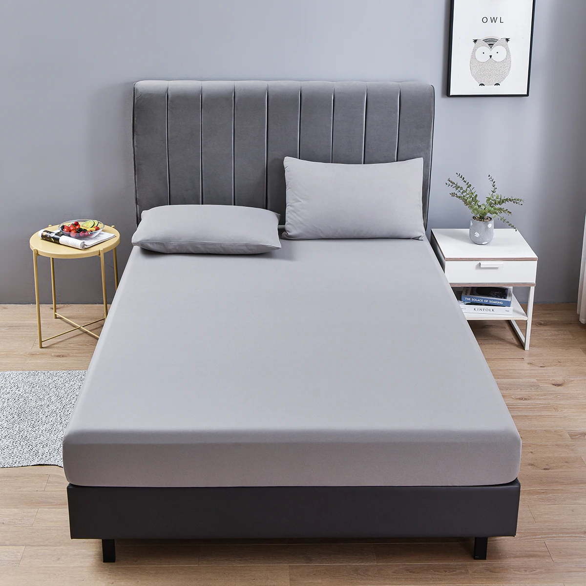 1pc Brushed Fitted Sheet Soft Comfortable Solid Color Light Grey Bedding Fitted Sheet for Bedroom Guest Room Student Dorm Hotel 2