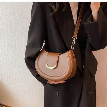 Borse laterali a spalla per ascelle da donna 2025 Designer Trend Borse a tracolla piccole sotto le ascelle in pelle PU e borsette per donna 가