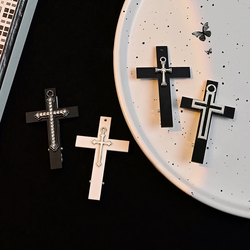 

Gothic Diamond Cross Shaped Hair Clips Retro Punk Styles Bangs Duckbill Barrettes Girls Halloween Party Headdress