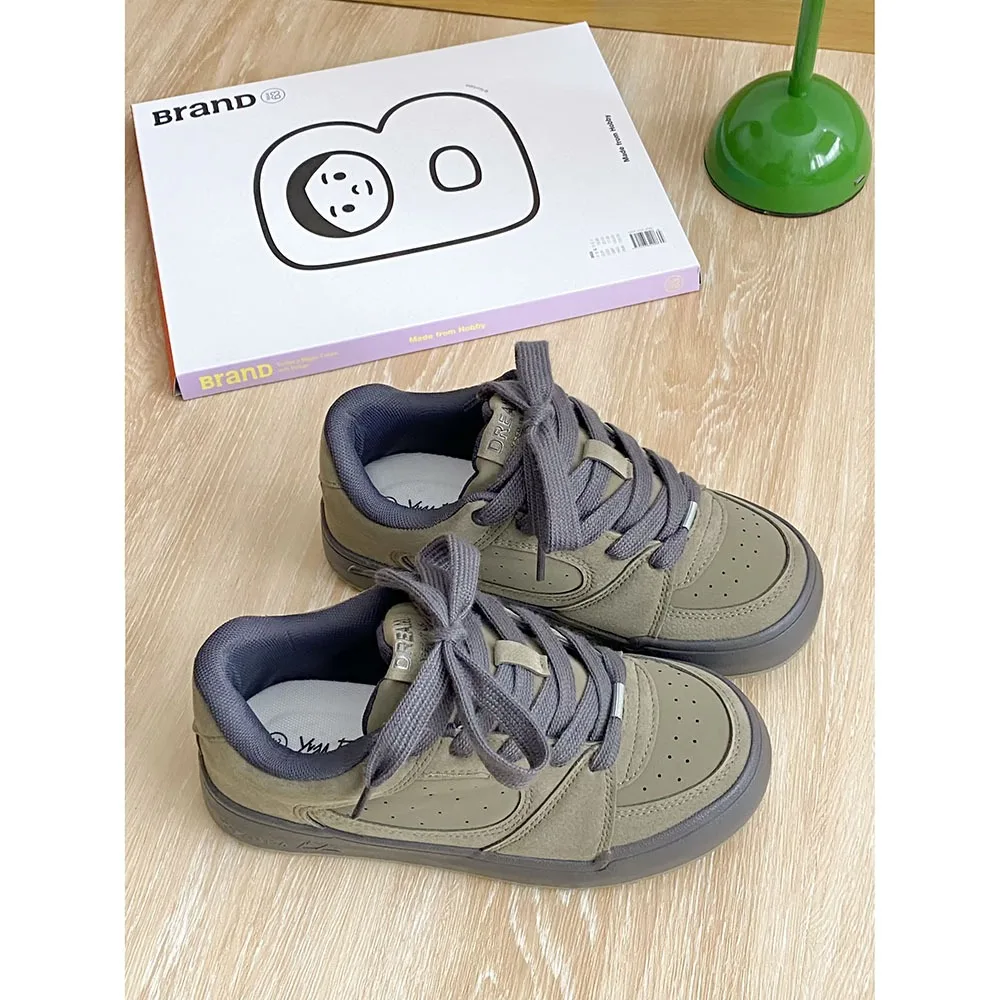 Retro Board Shoes for Women 2024 Spring New Sports White Shoes Versatile Thick Sole Casual Shoes Low Top Women Shoes 24-136