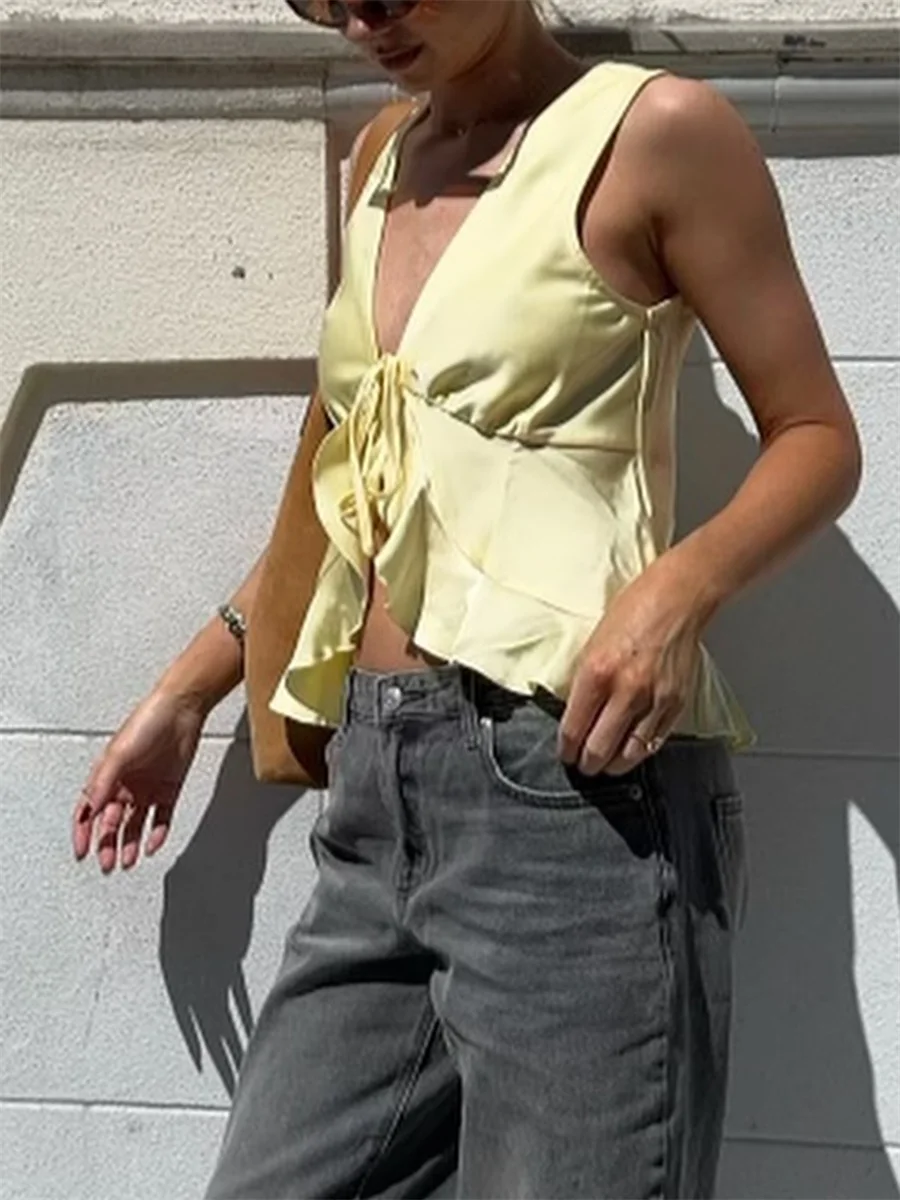 Sleeveless Ruffled Tie-up Vest Chic Solid Outwear for Women Fashionable Gilet for Casual Street Style in Summer