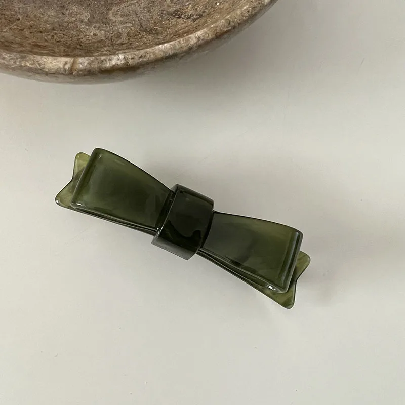 02 Green