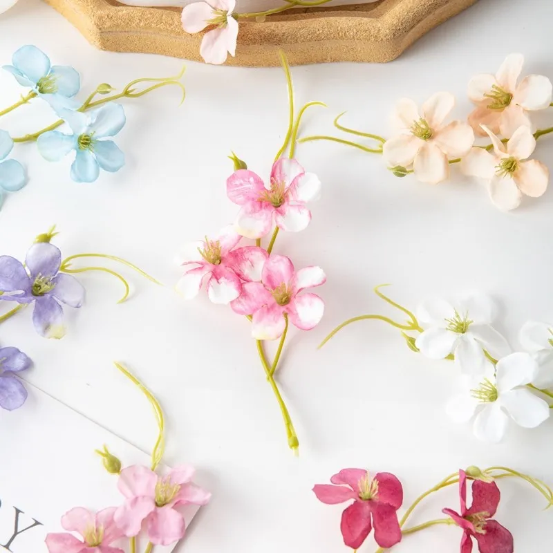 10 Stück künstliche Blume Seide Gänseblümchen DIY Candy Box Sammelalbum Garten Familie Weihnachten Dekorationen Hochzeit Blumenstrauß Zubehör – Detail 3