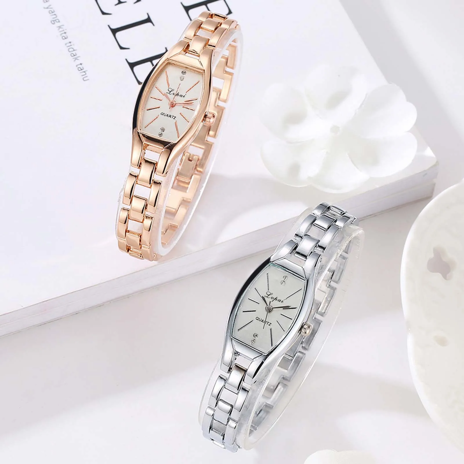 Retro Quartz Watch Ladies Elegant Studed Watch With Diamond Fashion Luxury Steel Belt Wristwatch Beautiful Gifts Casual Watches 4