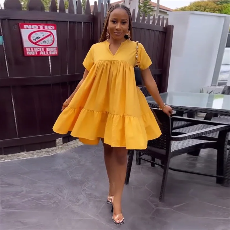 

Мини-платье женское ТРАПЕЦИЕВИДНОЕ с V-образным вырезом и коротким рукавом