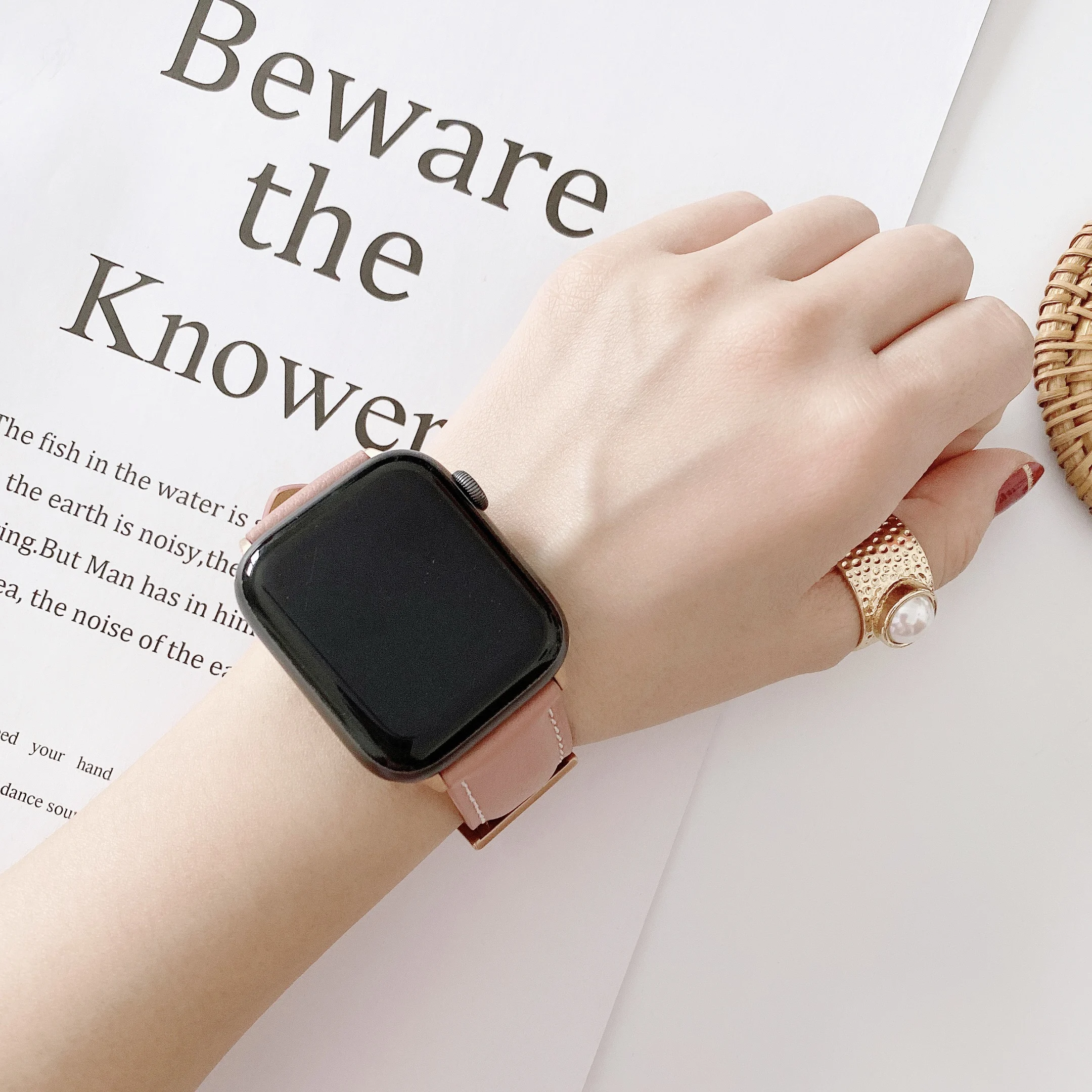   Ʈ  ð  45mm 41mm 44mm 40mm 42mm 38mm Smartwatch  Ʈ IWatch ø 7 6 SE 5 4 3