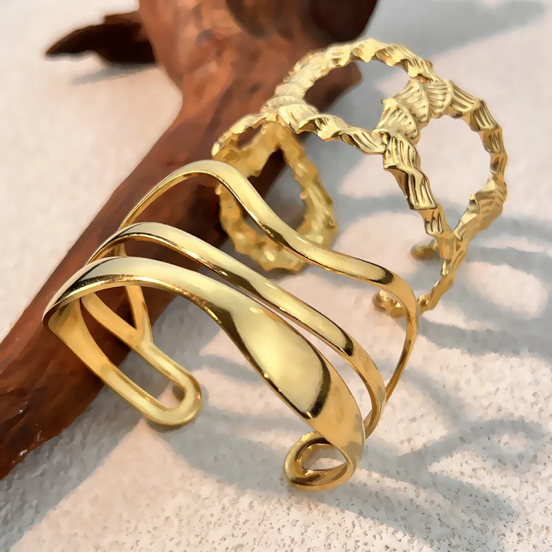 316L Stainless Steel Hollow Striped Ripple Opening Bangle 18K Gold Plated Metal Twisted Winding Bracelet for Women Punk Jewelry