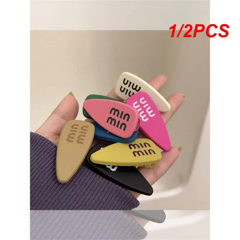 

1/2PCS Simple Cute Bangs Side Clips French Style Candy Color Hairpin Simple Sweet Bangs Clip Women Edge Clip Hairpin Bb