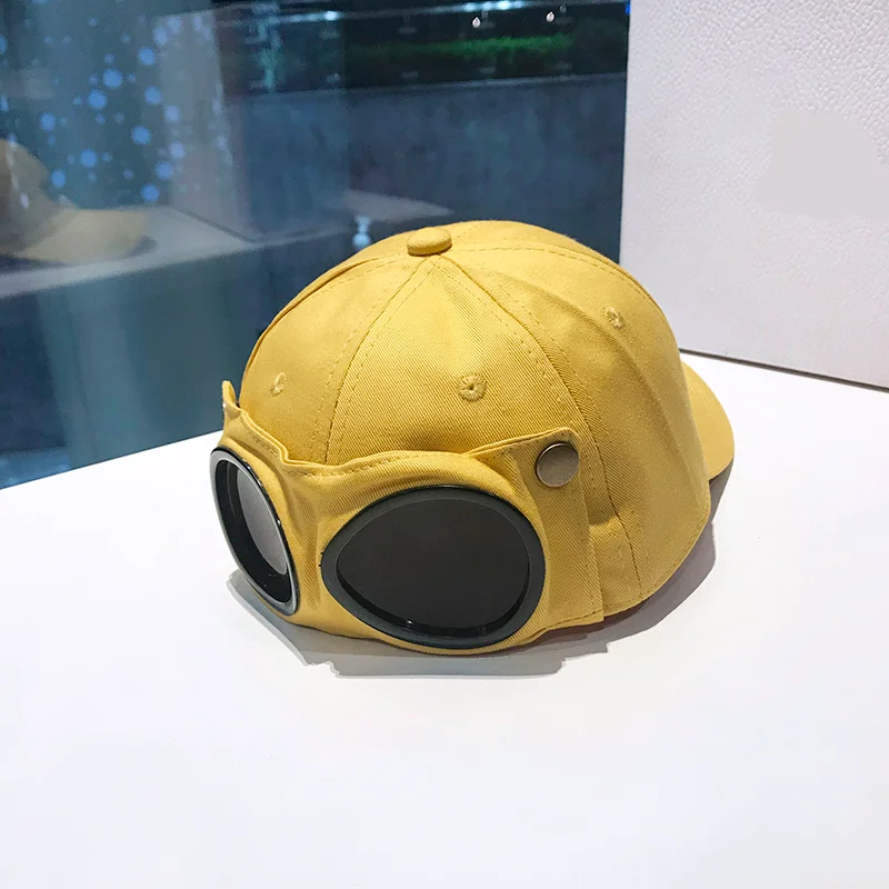 Pilot Hat Male Wearing Glasses in Reverse Duck Tongue Hat Female Street Personality Instagram Versatile Sunglasses Baseball Cap_voghion.com